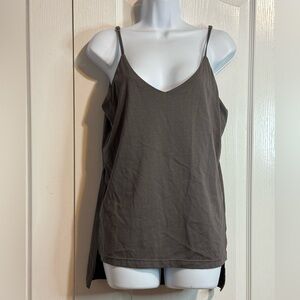 Heyson V-Neck Tank Top — Size Small 🩶‎
